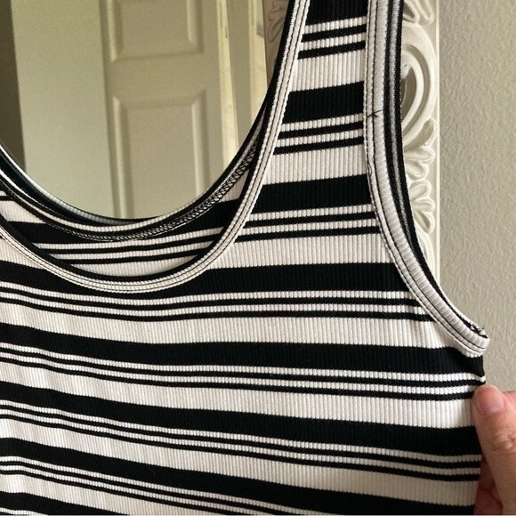 BCBGeneration Dress Womens Sm Black White Stripe Stretch Knit Tank Midi Sundress - Picture 3 of 6